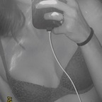 View aurora_scarlett (Scarlettaurora) OnlyFans 49 Photos and 32 Videos gallery 

 profile picture