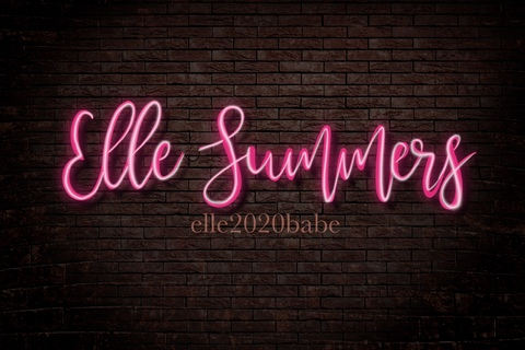 Header of elle2020babe