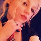 View KellieKat (kellie420) OnlyFans 103 Photos and 32 Videos for free 

 profile picture