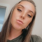 View laniee32 (Laniee) OnlyFans 54 Photos and 32 Videos for free 

 profile picture