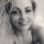 View milfmommy83 (Tlea Teaspoon) OnlyFans 140 Photos and 46 Videos leaked 

 profile picture