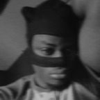 View milkkum (🐈‍⬛) OnlyFans 49 Photos and 32 Videos for free 

 profile picture