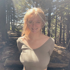 View claire🤍 (myclairebear333) OnlyFans 161 Photos and 81 Videos for free 

 profile picture