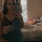 Free access to nikki_mae1819 (Nikki mae) Leaked OnlyFans 

 profile picture