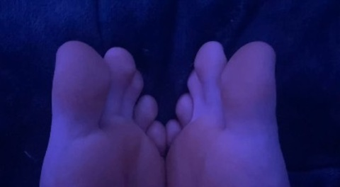 Header of onlyfeetchad