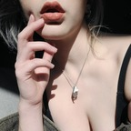 View Amelia (pm_u_my_tits_boys) OnlyFans 78 Photos and 32 Videos gallery 

 profile picture
