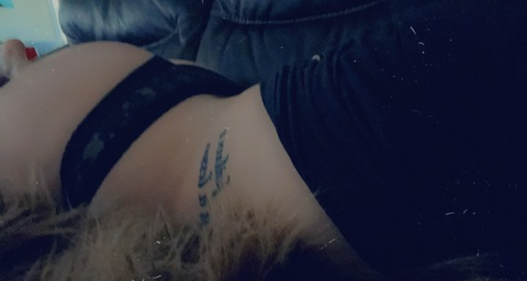 Header of pnwfoxxx