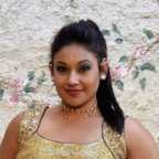 poohbear13_ (Pooja) OnlyFans Leaked Content 

 profile picture