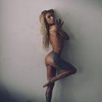 View rawrsaysdinosaur (Jessica King) OnlyFans 507 Photos and 32 Videos leaked 

 profile picture