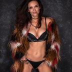 Onlyfans free reyreymarie 

 profile picture