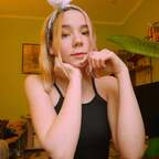 suziebrandofree (SuzieBrandoFree) OnlyFans Leaked Pictures and Videos 

 profile picture