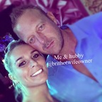 ukhotwifecouple OnlyFans Leaked Photos and Videos 

 profile picture